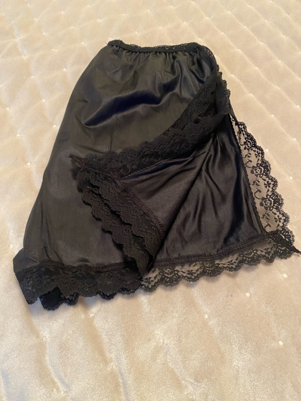 Kayser black langerie shorts  ladies size M